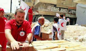 الصليب الأحمر: بتنا نسلم مساعدات لأعداد أكبر من الناس في سوريا