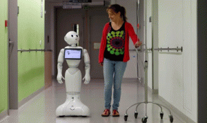 بالصور… إنسان آلي يُرحب بالمرضى في مستشفى بلجيكي