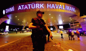 سافر لإعادة ابنه من “داعش” فمات في تفجير إسطنبول!