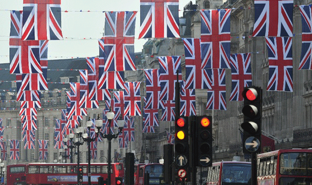 britain-flags-new