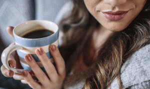 إحذروا القهوة الساخنة جداً… فقد تسبب السرطان!