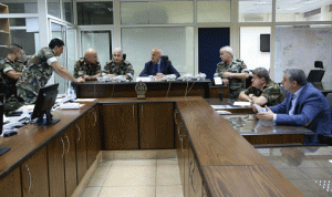 مقبل يُشيد بقهوجي