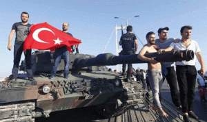 تركيا: مجموعات عسكرية من الإنقلابيين لم تستسلم بعد