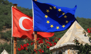 الاتحاد الأوروبي يتوقع من تركيا احترام التزاماتها