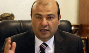 وزير التموين المصري استقال على خلفية قضية فساد في توريد القمح