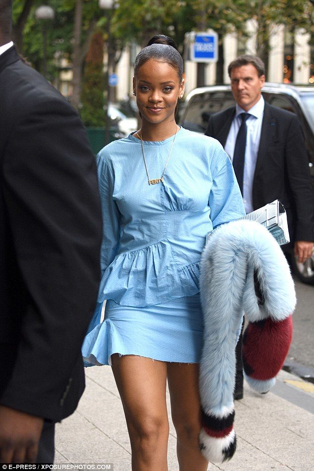 Rihanna 9