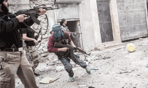 المرصد: استمرار الاشتباكات بين قوات النظام والمعارضة في حلب