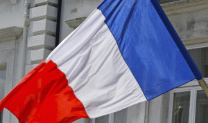فرنسا تهدد بإعادة النظر بعلاقتها مع بريطانيا