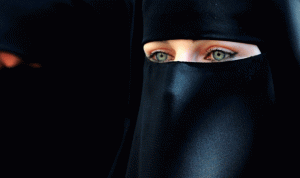 مهام جديدة وأدوار “قاتلة” لنساء “داعش”  في أوروبا