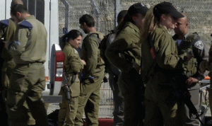 الشرطة الإسرائيلية تعتقل فتى فلسطينياً لحيازته مسدساً