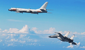 طائرات عسكرية صينية تحلّق فوق مضيق بالقرب من اليابان