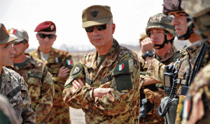 إيطاليا تعتزم نشر 300 جندي وطبيب في ليبيا