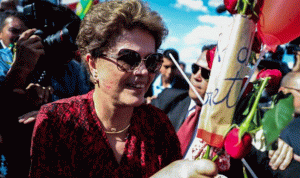 روسيف تترك العاصمة البرازيلية إلى مسقط رأسها