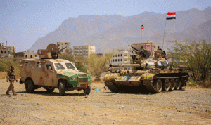القوات اليمنية تسيطر على معسكر في الجوف