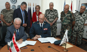 توقيع مذكرة تفاهم بين الجيش والإتحاد الأوروبي