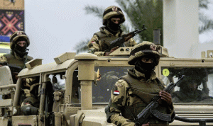 مصر… مقتل 5 جنود في هجوم مسلّح وسط سيناء