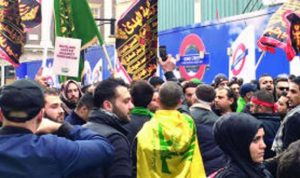 لندن: رفع أعلام “حزب الله” في عاشوراء انتهاك لقوانين الإرهاب
