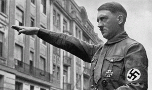 انتشار واسع لتغريدة ألمانية تحذّر الأميركيين من هتلر