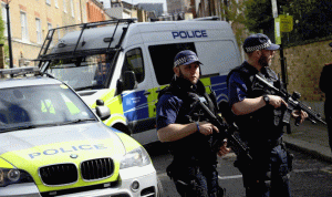 شرطة لندن تطوق شوارع قرب كاتدرائية بعد إنذار أمني