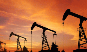 روسيا تؤيد تمديد تخفيضات إنتاج النفط لمدة أطول