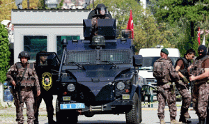اعتقال العشرات من عناصر الشرطة التركية بسبب “بايلوك”