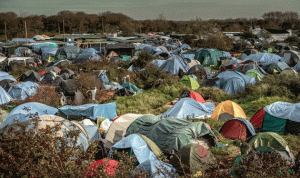 بدء إخلاء مخيم يضمّ أكثر من 3 آلاف مهاجر في باريس