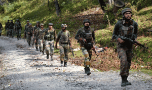 كمين مسلّح يستهدف قافلة للجيش الهندي في كشمير