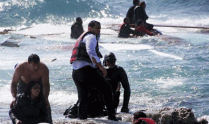 ليبيا: انتشال 74 جثة لمهاجرين غربي سواحل الزاوية