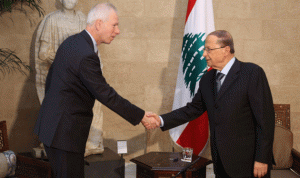 عون يعرض مع وزير خارجية كندا واقع النزوح في لبنان