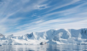 بالصور… جبل جليدي يتّجه للانفصال عن قارة أنتاركتيكا!