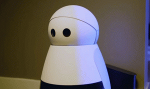 “كوري”… روبوت منزلي يتواصل مع العائلة (بالفيديو)