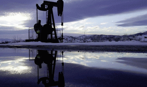هبوط النفط مع زيادة معروض أميركا