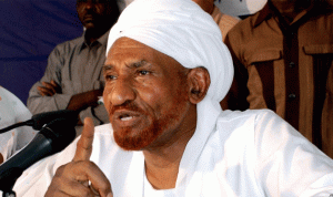 زعيم حزب الأمة السوداني المعارض يعود الى الخرطوم