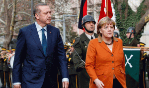 ميركل تتعهد بزيادة الدعم المالي الأوروبي لتركيا