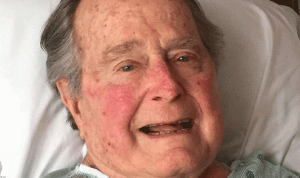 جورج بوش الأب باقٍ في المستشفى لأيام أخرى