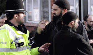 أبو رياح… إرهابي عاد ليوصل طلبات الطعام في بريطانيا