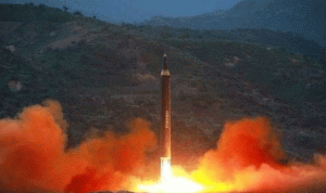 كوريا الشمالية تكشف قدرات صاروخ “الرأس الكبير”