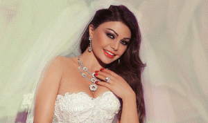 بالفيديو… هيفا وهبي “عسلية” بفستان العرس!
