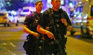 بريطانيا: نتعامل مع هجوم الطعن في مانشستر كحادث إرهابي