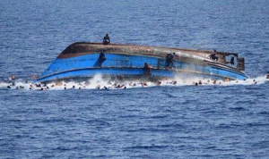 وفاة 23 مهاجرًا إثر غرق قاربهم في البحر المتوسط