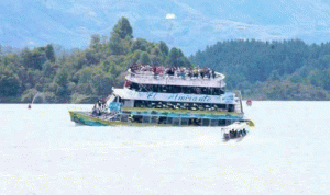 كولومبيا… غرق قارب على متنه نحو 150 سائحا