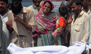 حصيلة حريق الصهريج في باكستان ترتفع الى 153 قتيلا