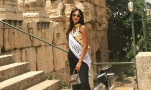 بالصورة… ملكة جمال لبنان تجول في بعلبك