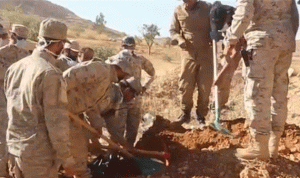 بالفيديو… عملية إستخراج رفات قتيلين من “حزب الله”
