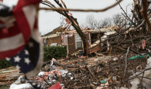 تكساس: قتيل في إعصار “هارفي” وسط اعلان حالة الطوارئ