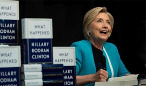 هيلاري… فشلت سياسياً ونجحت في سوق الكتب