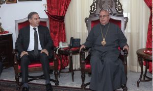 لقاء بين فرعون ودرويش… وهذا ما جاء فيه