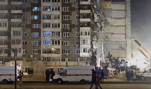ارتفاع حصيلة انهيار مبنى في روسيا الى 6 قتلى
