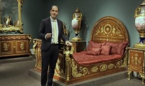 غرفة نوم الملك فاروق “المسروقة” للبيع على موقع أميركي!