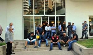 اعتصام مفتوح لعمال شركة “دباس”